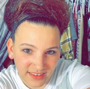 Meet your Posher, Lauren